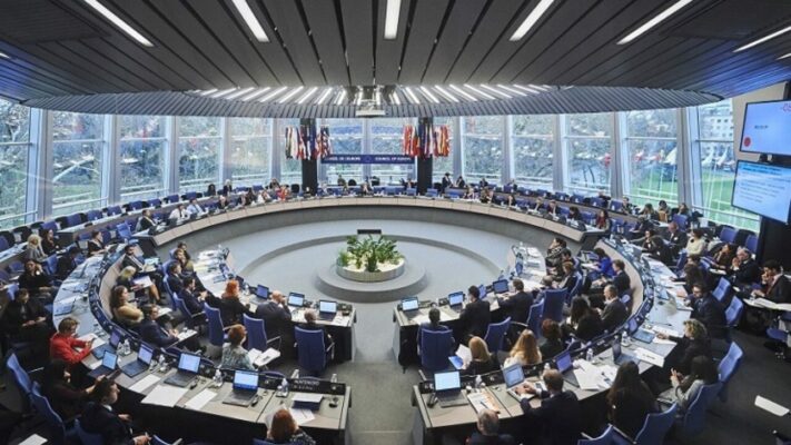 Le conseguenze delle nuove norme europee sugli imballaggi per l'economia italiana, sul riciclo, il riutilizzo e la sostenibilità ambientale