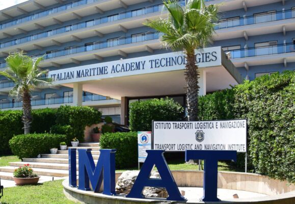 Professionalizzazione degli equipaggi del diporto: IMAT avvia corsi innovativi per qualificare ufficiali di navigazione e potenziare la nautica da diporto.