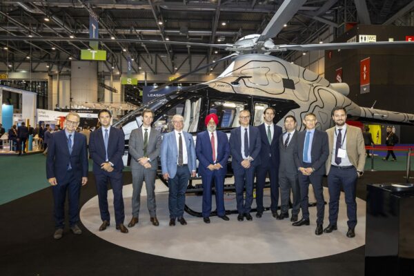 Nuovi ordini per i modelli AW109/AW169/AW139 in India, mentre cresce l’interesse nel paese asiatico anche per l’AW09.