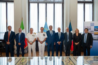 Firmato un contratto da 1,5 miliardi per due nuove fregate FREMM EVO, avanzate tecnologicamente e con capacità anti-drone.