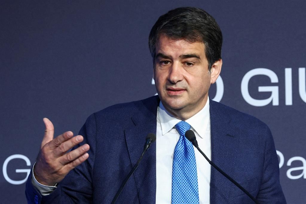 La spesa dei fondi strutturali 2021-2027 è ancora lontana dall’obiettivo, con il Pnrr che rallenta la gestione.