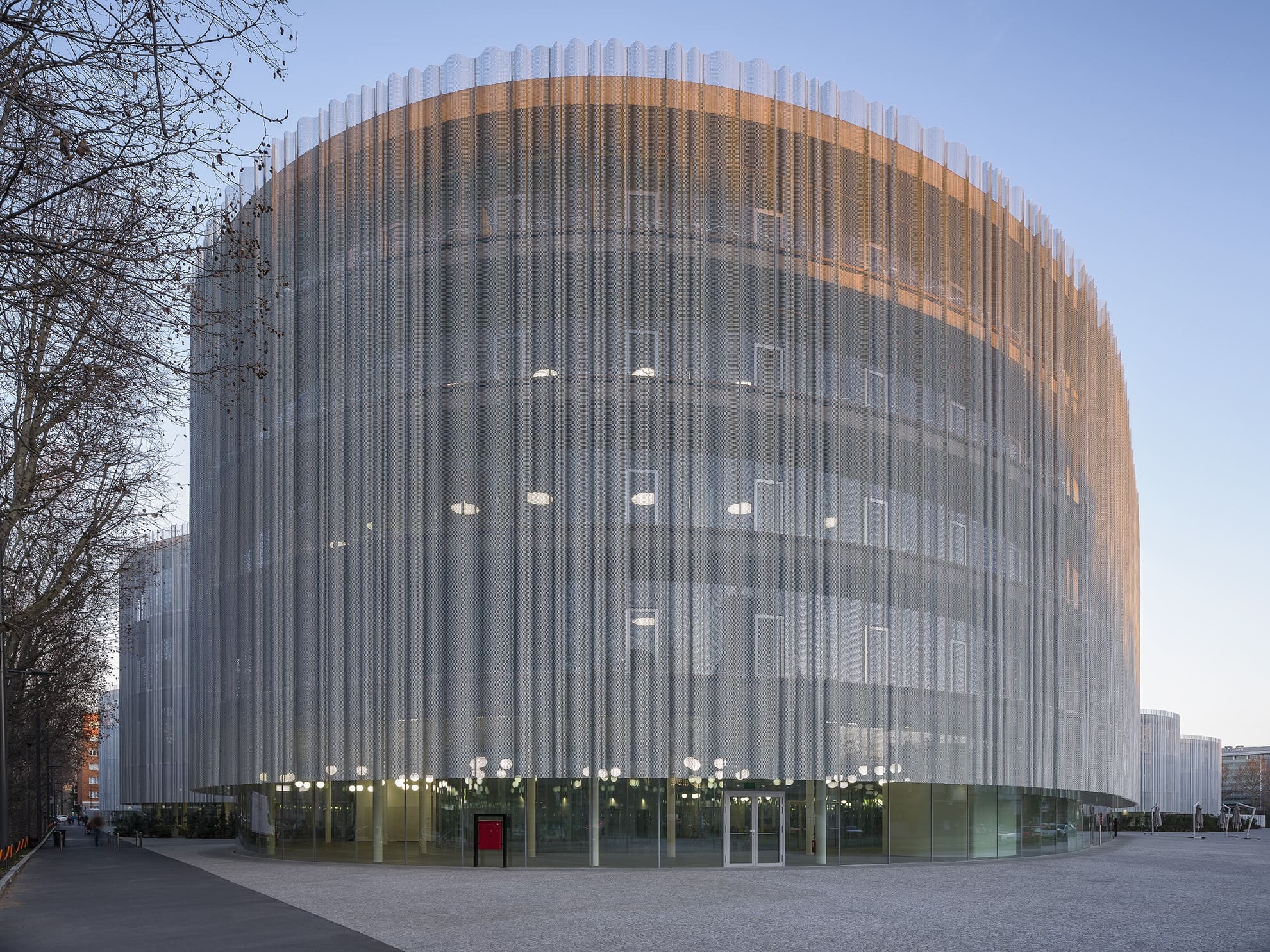 Il corso Bocconi per Legal Counsel 2025 forma giuristi d'impresa con nuove competenze su crisi aziendali, bilanci e innovazione.