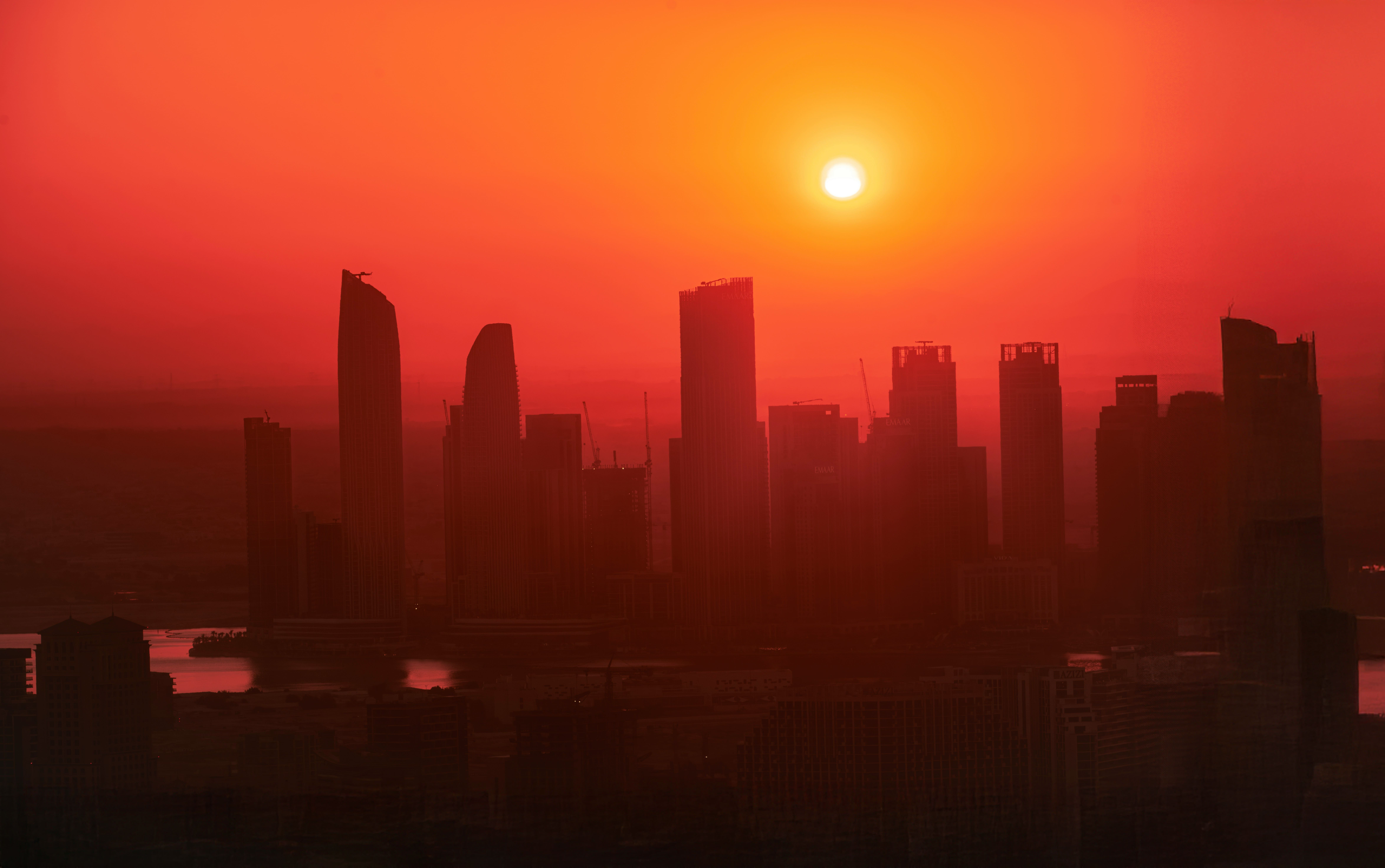 Ondata di calore e impatti economici: Italia perderà 1,2% del PIL nel 2025